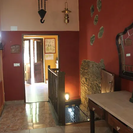 El Sumiciu Guest House Mieres  Exterior photo
